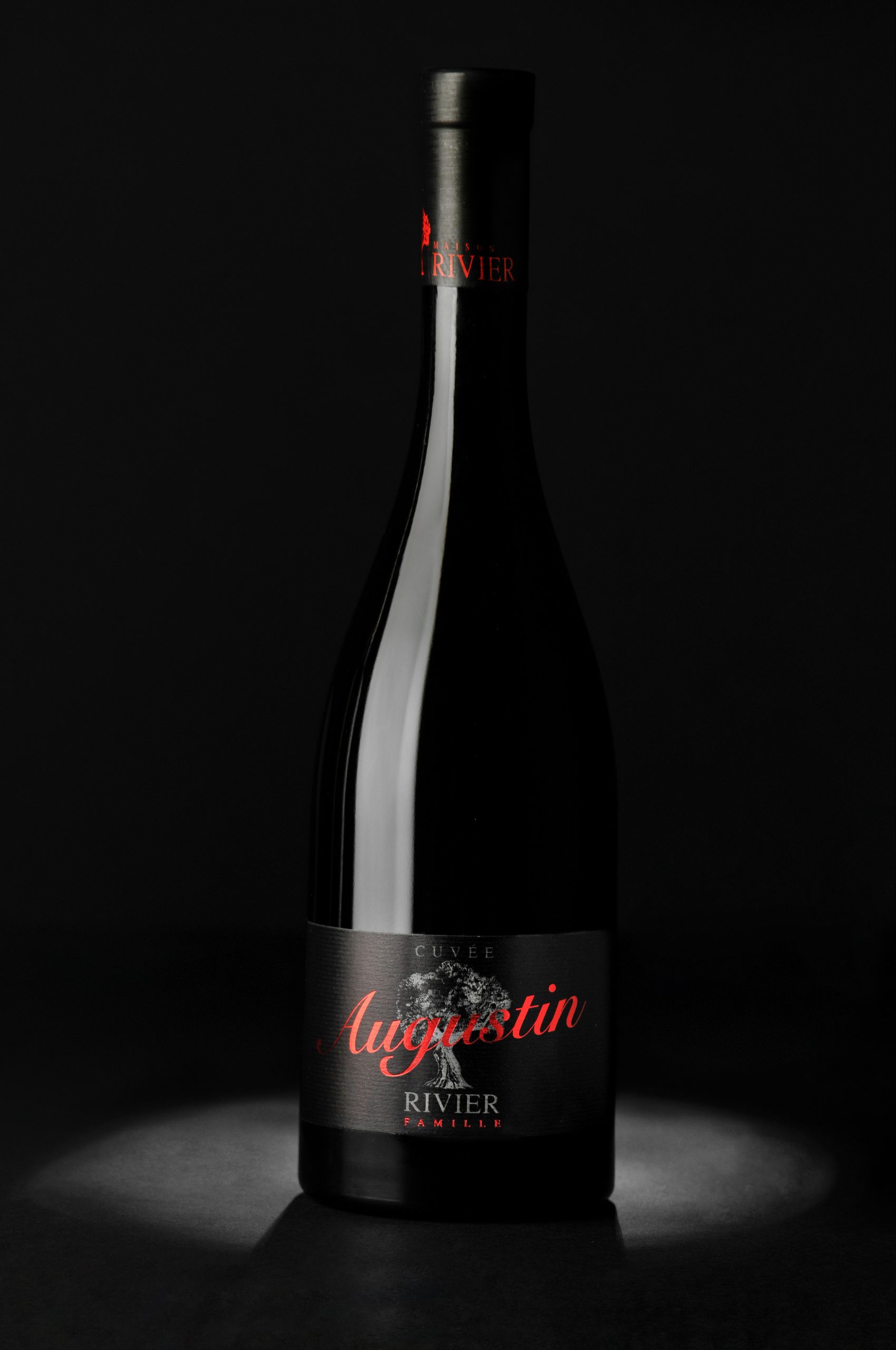 AUGUSTIN Rouge display